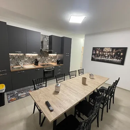 Casa Nina Bed & Breakfast *