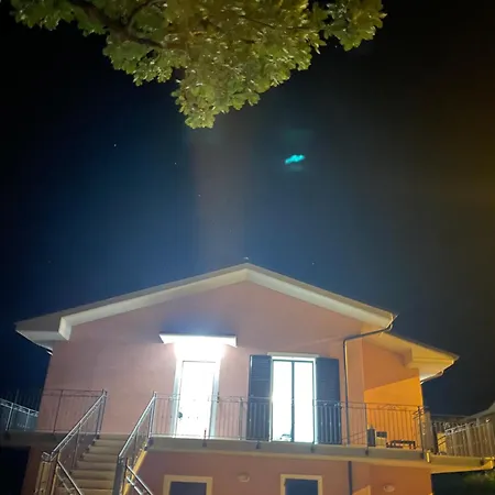 ベッド・アンド・ブレックファスト Casa Nina